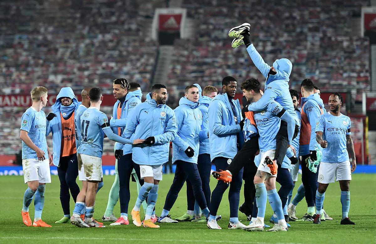 包含里尔精彩逆转蒙彼利埃，取得连胜的词条