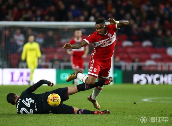 包含阿尔勒夫斯堡取得连胜，形势明显向好发展的词条